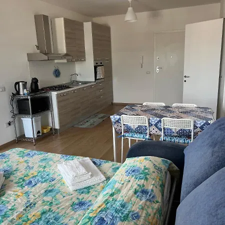 Апартаменты Panoramic Sport Apartment: Vista Golfo Di